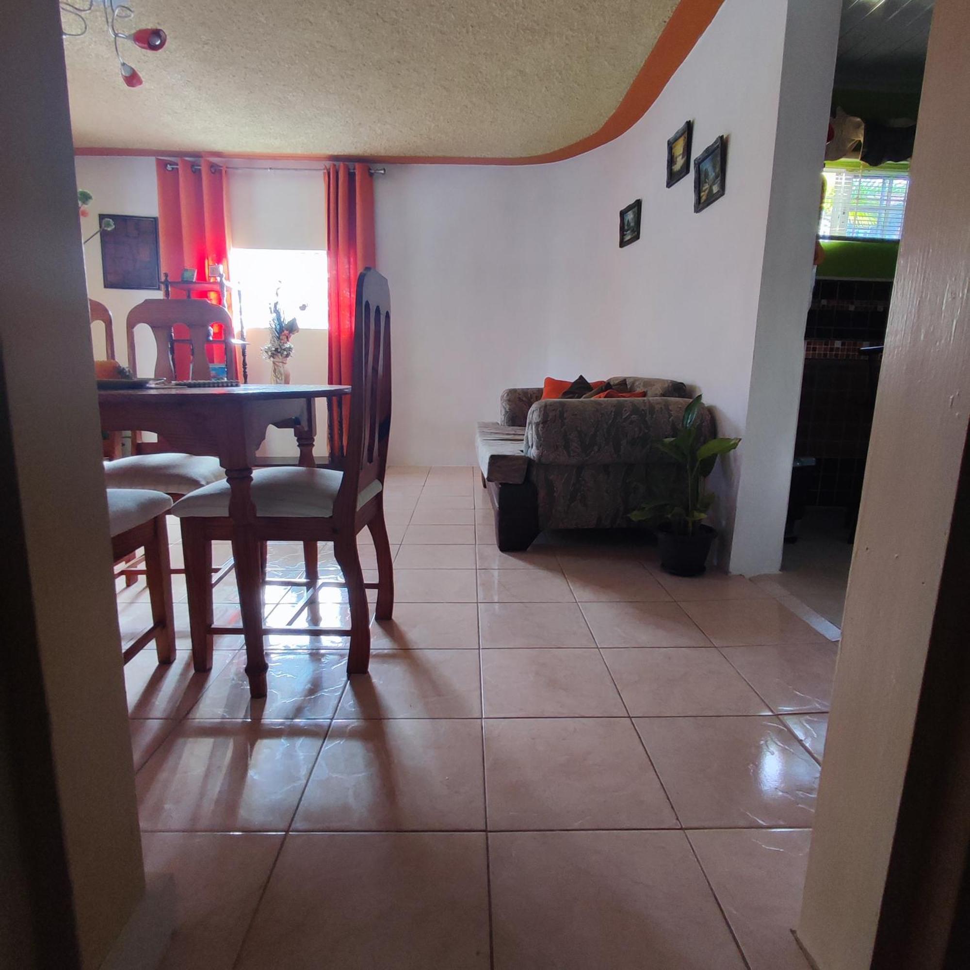 Gables Vacation Rentals With Private Gated Parking Onsite Knockpatrick エクステリア 写真