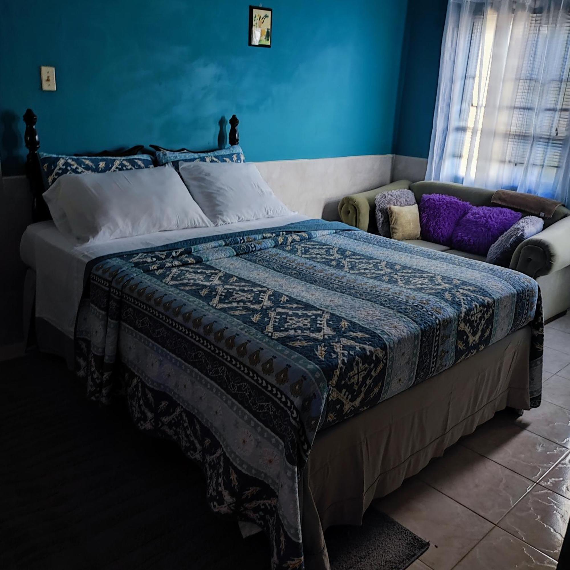 Gables Vacation Rentals With Private Gated Parking Onsite Knockpatrick エクステリア 写真